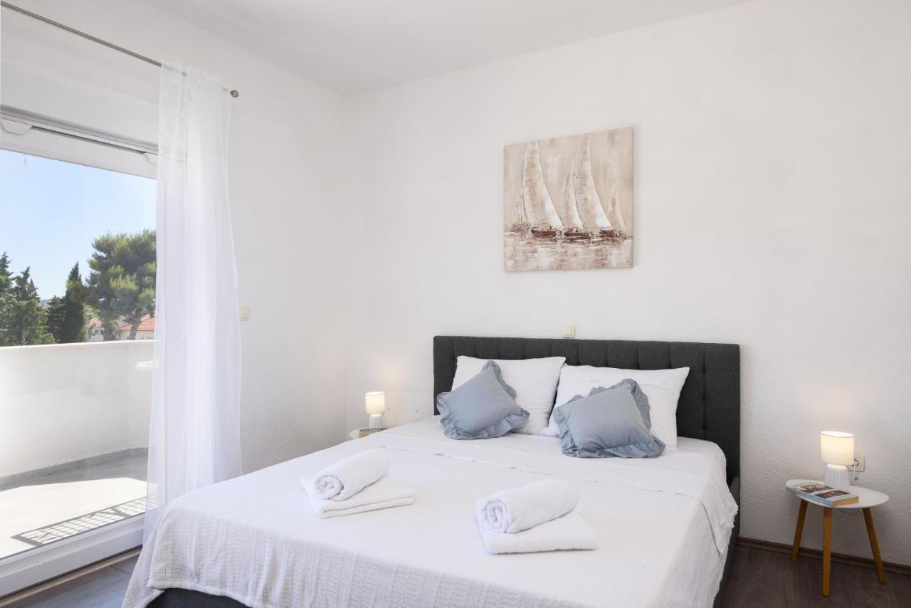 Mare&Antonio Apartment Trogir Exterior photo