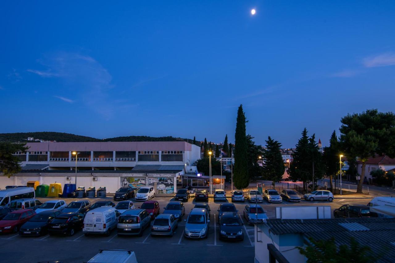 Mare&Antonio Apartment Trogir Exterior photo